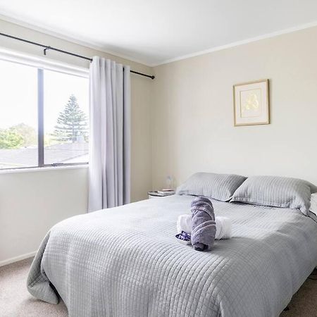 Quiet And Cosy Apartment Waikanae Exterior photo