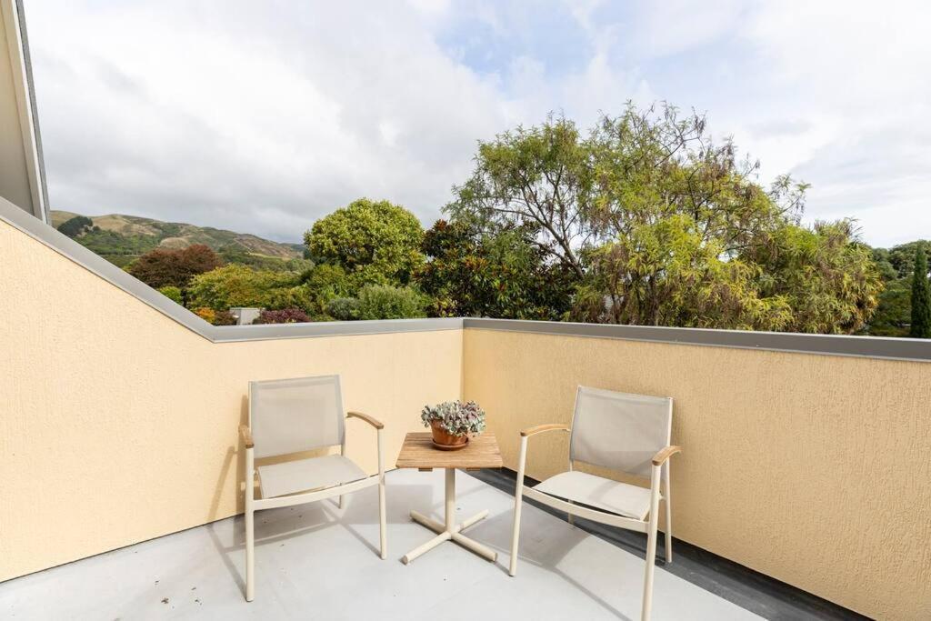 Quiet And Cosy Apartment Waikanae Exterior photo