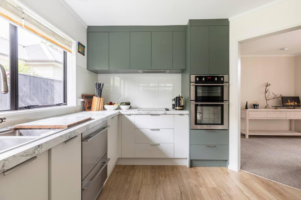 Quiet And Cosy Apartment Waikanae Exterior photo
